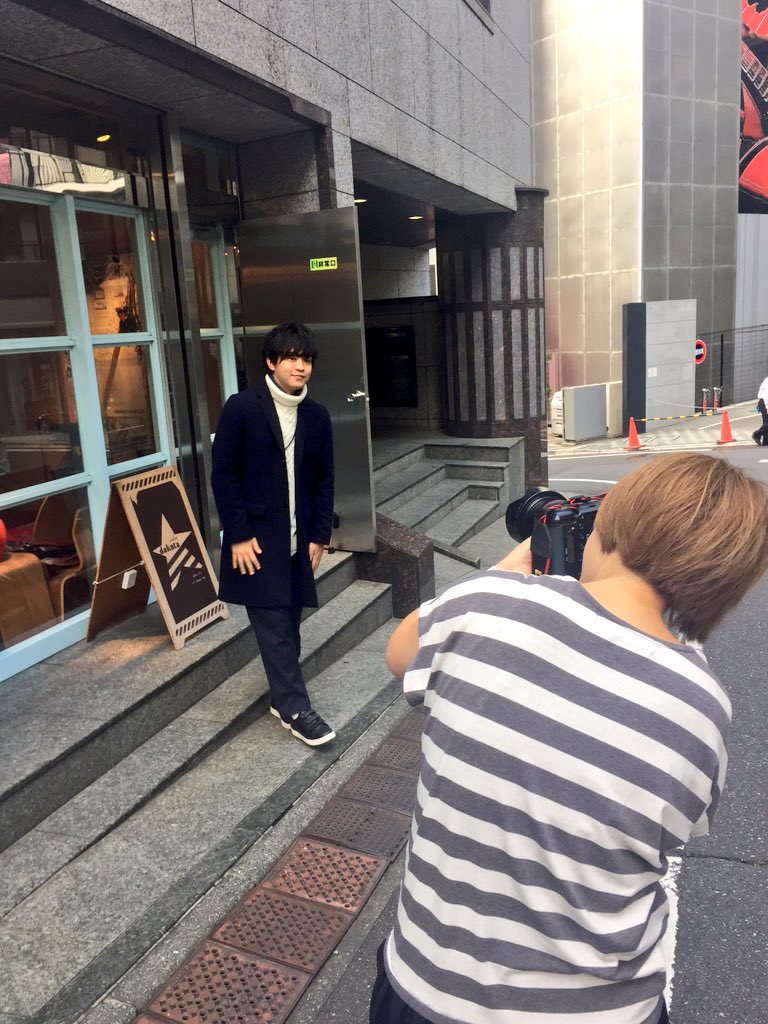 Junon ジュノン 編集部 声優junon Vol 3 おかげさまで大好評をいただいております ありがとうございます ノ 本日は石川さんのオフショットを公開ー スタッフみんなで楽しく撮影させてもらいました キラキラしてました T Co