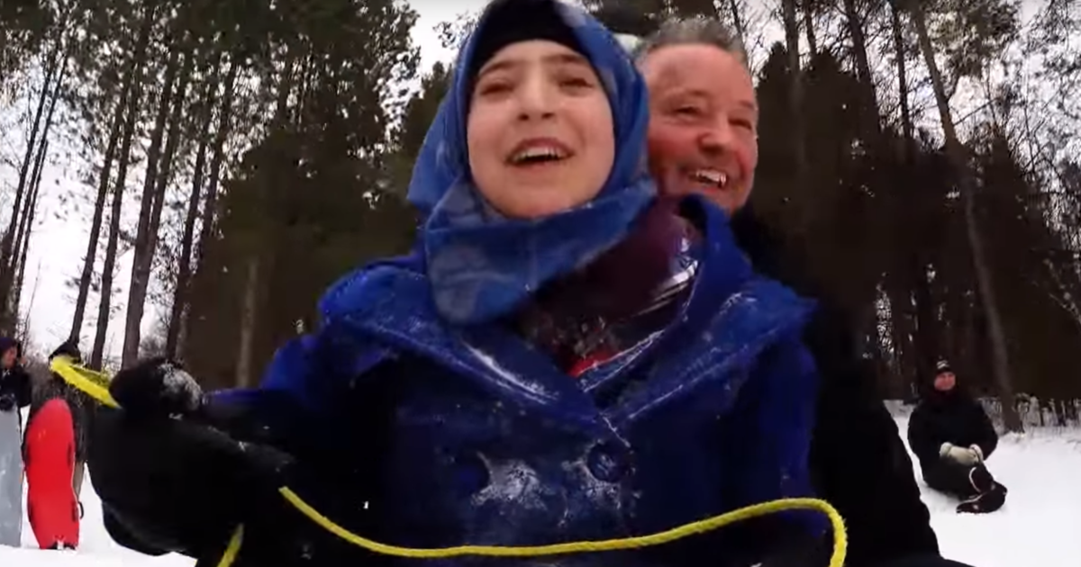 HuffPost's tweet photo. WATCH: Syrian refugee kids snow-sledding for the first time is pure joy https://t.co/N7AaCJtj2s https://t.co/r90EnV2Fyk