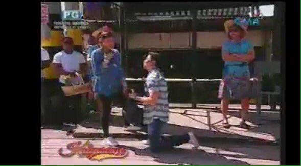 maiden16_ZamboN's tweet photo. Luhod pa more @aldenrichards02 ! _
#ALDUB27thWeeksary https://t.co/cdpF4DMx9F