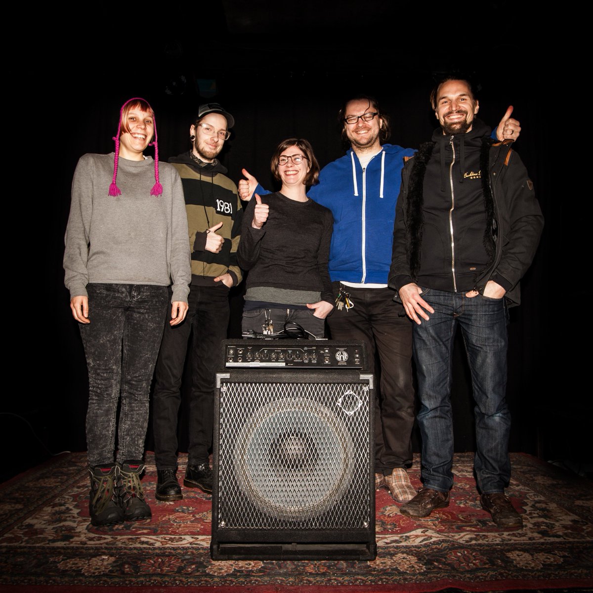 Backlinefi's tweet image. Lahjoitimme @ Oranssi ry:lle bassovahvistimen house backlinen moottoriksi! #backline #basso #bändintärkeinsoitin