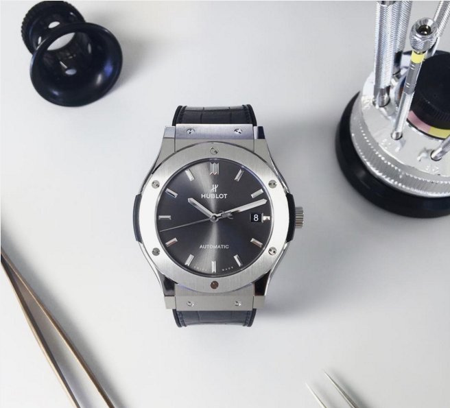 CarnetsduLuxe's tweet photo. #HUBLOT https://t.co/MTviPk1Skv