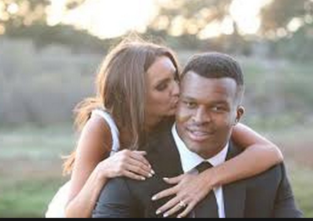 drboycewatkins1's tweet photo. NFL p https://t.co/hCsWAnWfrZ #blackpeopleandmoney #corporateamerica #latestposts #news #workplacediscrimination2 https://t.co/YTynFvIpr7