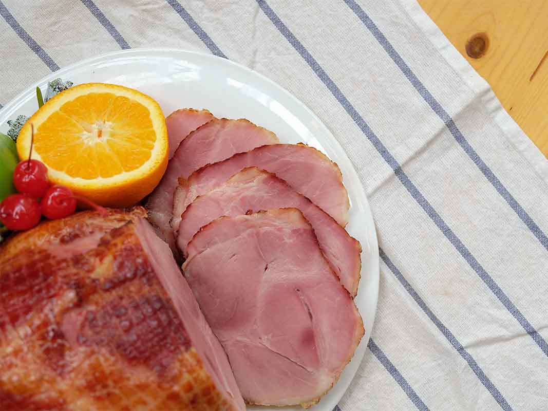 divyaszaika's tweet photo. Honey Roasted Turkey Ham
Sweet, salty &amp; smoky flavour is to die for
#LiciousMeat #LiciousColdCuts @Totally_Licious https://t.co/gbh9SL2ziY