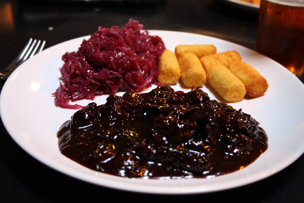 Zoerfleisch qeller.com/nl/2016/01/21/…