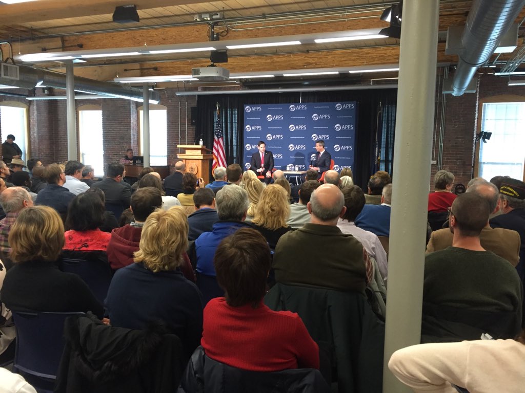 MillerMJohn's tweet photo. Full house @UNHManchester for @APPSUSA nat sec forum w/ @marcorubio moderated by @steinhauserNH1 #FITN #nhpolitics https://t.co/Ym6RhSLuBo
