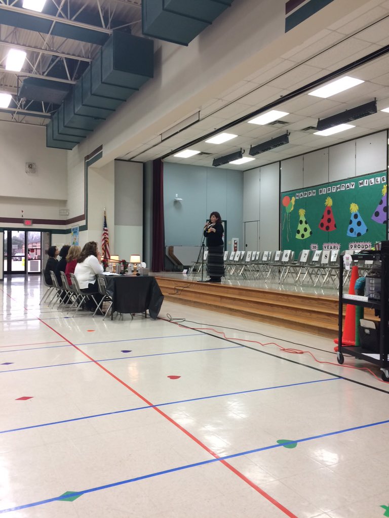 millermustangs1's tweet photo. Getting ready for Miller Spelling Bee https://t.co/SE39B4wNVG