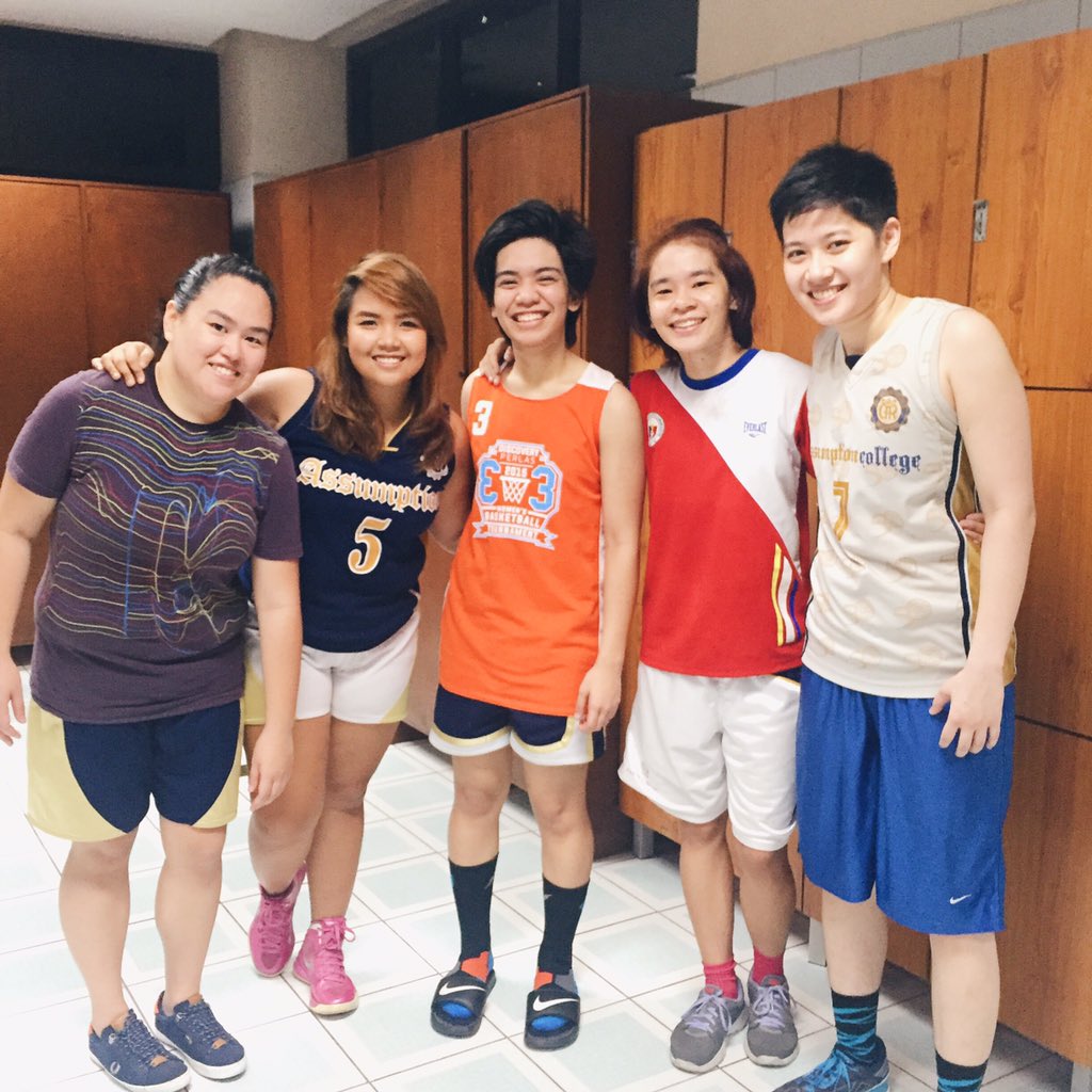 EKANTHEGREAT's tweet photo. This place and these athletes are all worth coming back for! โบ๏ธ Well-spent Wednesday night. #ACTitans https://t.co/VdjxI2qvuC