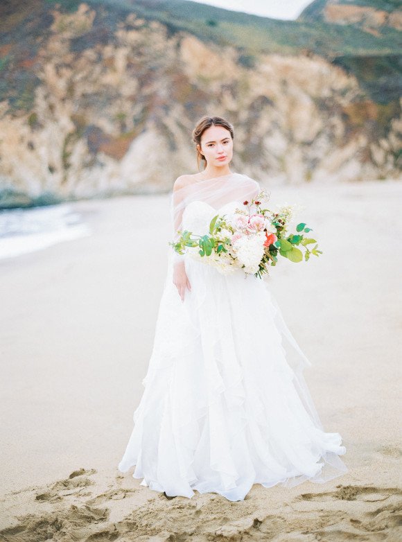 Hello beautiful! Gorgeous wedding gowns by <a href="/laceandliberty/">lace & liberty</a> on the blog today: weddingsparrow.co.uk/2016/01/21/wed… #weddingdress