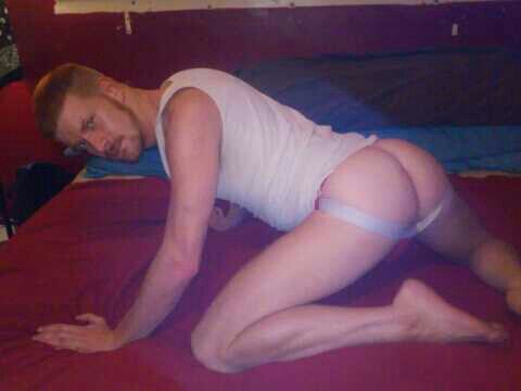 KiddRedXXX's tweet photo. A few Jockstrap pics
@KiddRedXXX #Ginger #Jockstrap #pup #boytoy https://t.co/PfkwlGuWiu