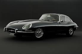 DrArias007's tweet photo. @ExoticRichCars  Jaguar E-type https://t.co/Bmwt4iSlpI