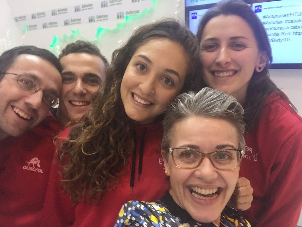 ¡Presentamos el Mundial de Duatlón en #Fitur2016 con @InesSantiago97 y <a href="/davidcastrotri/">David Castro Fajardo</a> ! <a href="/raquecascales/">Raque</a> <a href="/jgm1992/">Jorge Garcia</a>