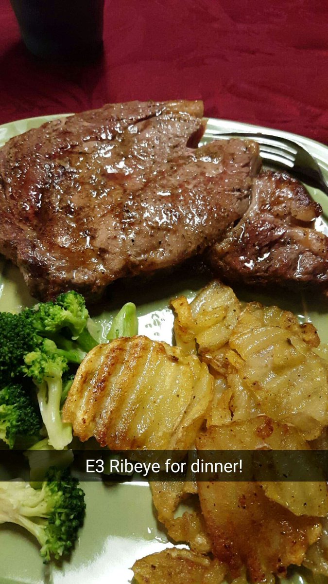TurkeyKillers's tweet photo. Dinner from the other night and this meat is the best we had! Thanks Adam and Jen https://t.co/6RmDZflMOo