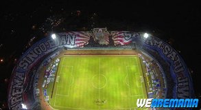 arema_98's tweet photo. #OneFlagOnePride 2013 #OneIncredibleBlue 2014 #OneSoulOneNation 2016 insyallah #OneSoulOneWorld 2018 Mugo2 AFC CL.. https://t.co/e8wUpnPuzn