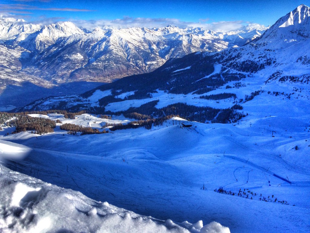 taliaharte's tweet photo. Downhill kinda day 😍☀️💨 https://t.co/fX5CdKK1nk
