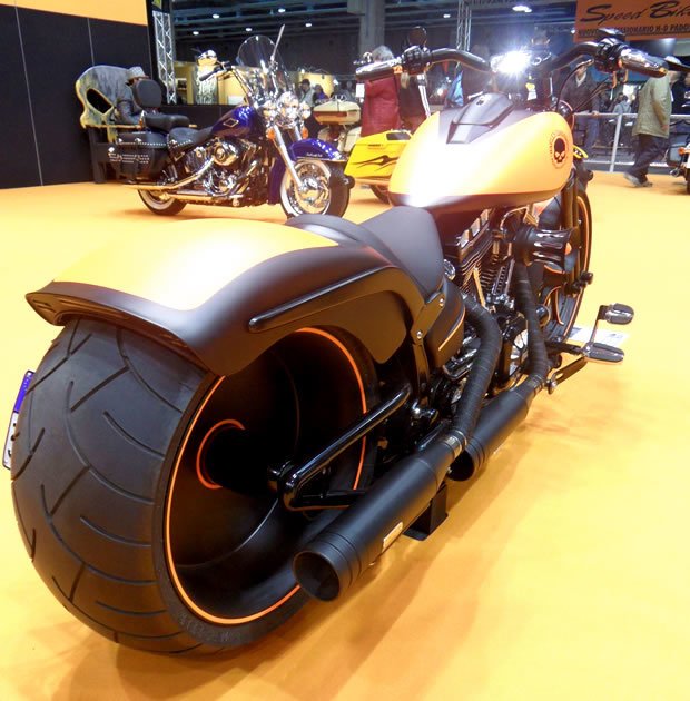 fulltankriders's tweet photo. #HD #Breakout #dragster style special by #HarleyDavidson Verona [#Italy] at #MBE2015 https://t.co/1vbfSC2JjA