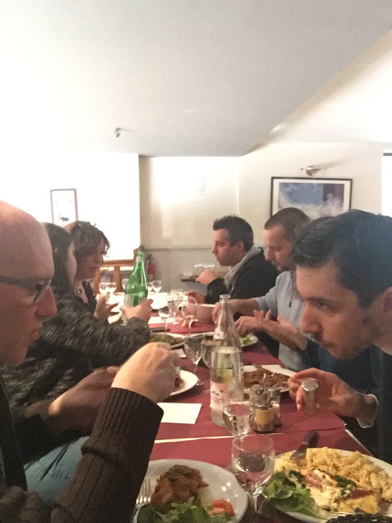 FCNumerique's tweet photo. Réunion des acteurs du #numerique pour préparer les projets de demain, nous représentons la #BourgogneFrancheComte 😉 https://t.co/XUGoRfIn2K