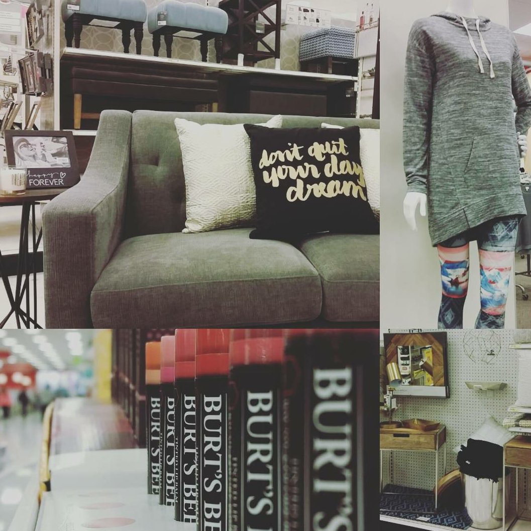 brittany_tgt's tweet photo. #thresholdstyle #burtsbees #athleisure #positivevibes #visualmerchandisingleader https://t.co/91D57VPvTC
