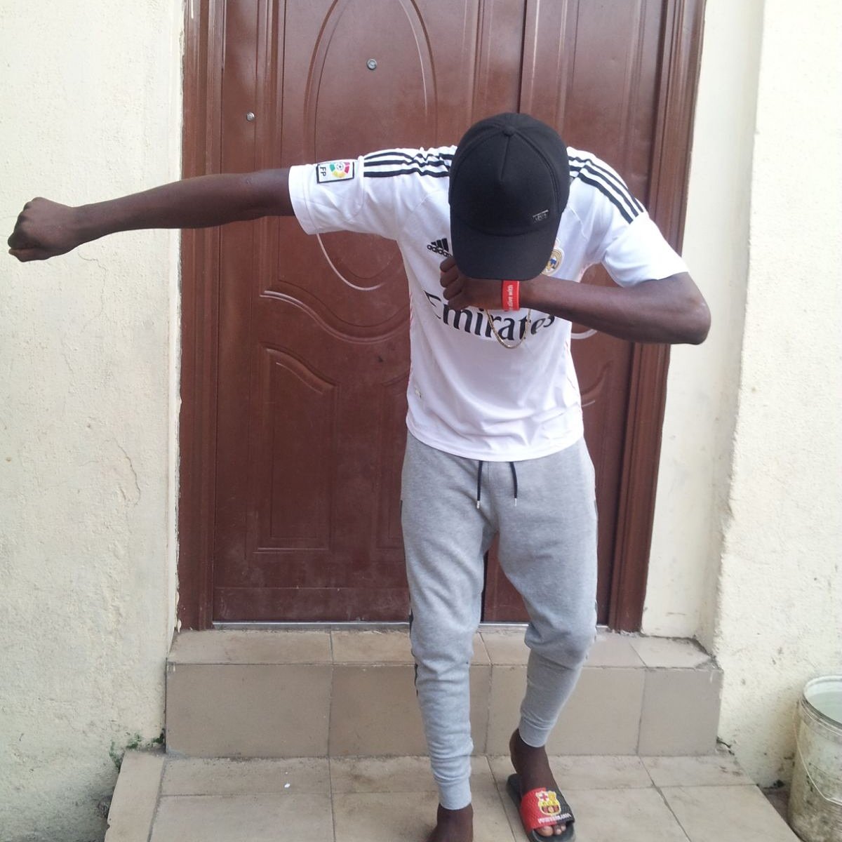 EOgumerobi tweet picture