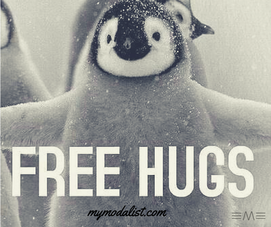 MODALIST__'s tweet photo. 💞GIVE HUGS TODAY !  #freehugs #journeemondialedescalins #ilfaitfroid #hugday #Modalist https://t.co/qqXpZ0yQ3r