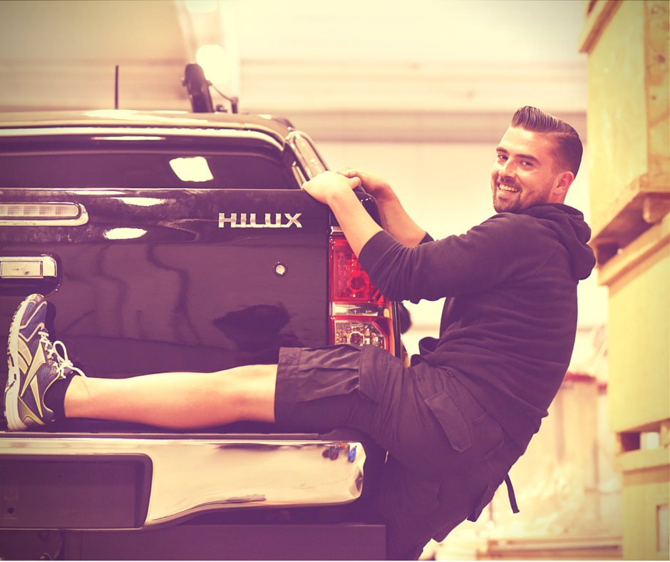 toyota_europe's tweet photo. Happy international #HuggingDay everybody! Hug it out! https://t.co/pvEKU33dTR