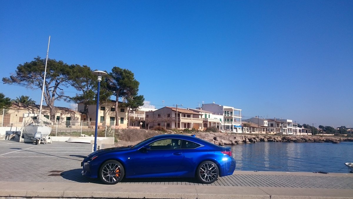 LexusSpain's tweet photo. 14 grados. #LexusRCPalma https://t.co/nltSy6WSr2