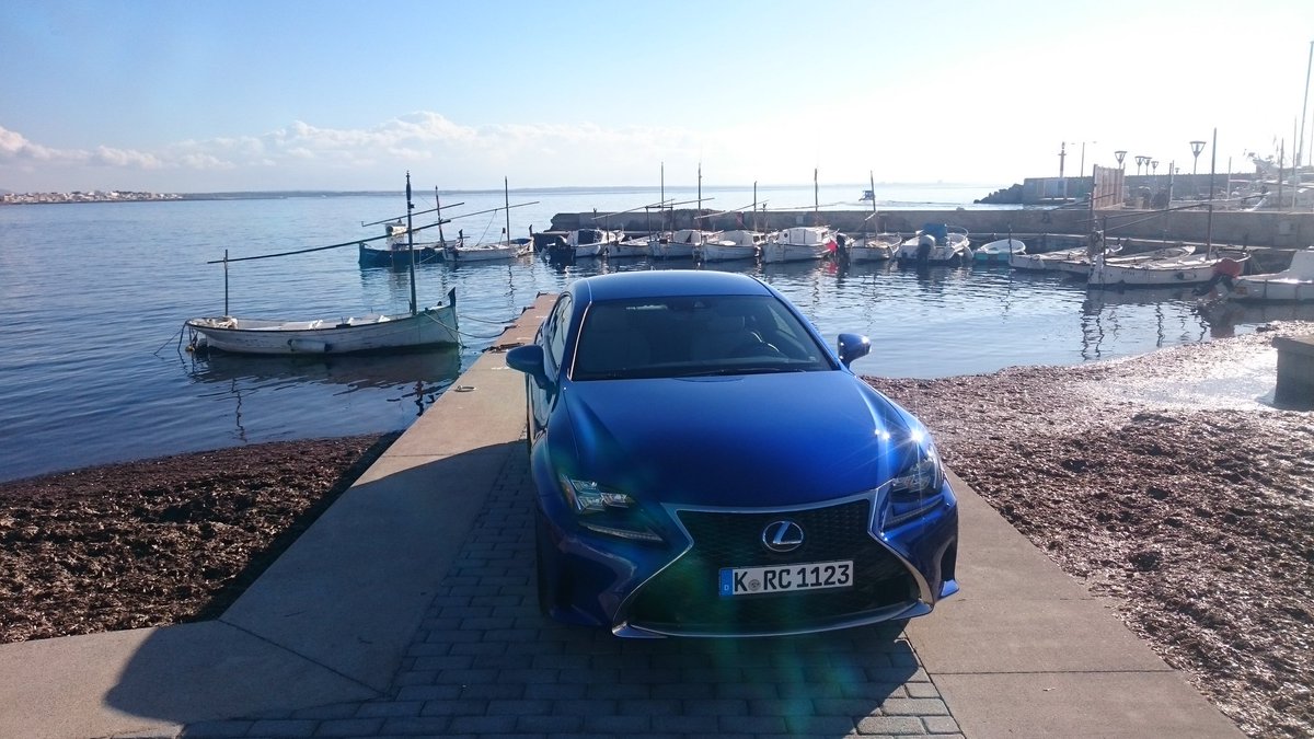 LexusSpain's tweet photo. 14 grados. #LexusRCPalma https://t.co/nltSy6WSr2