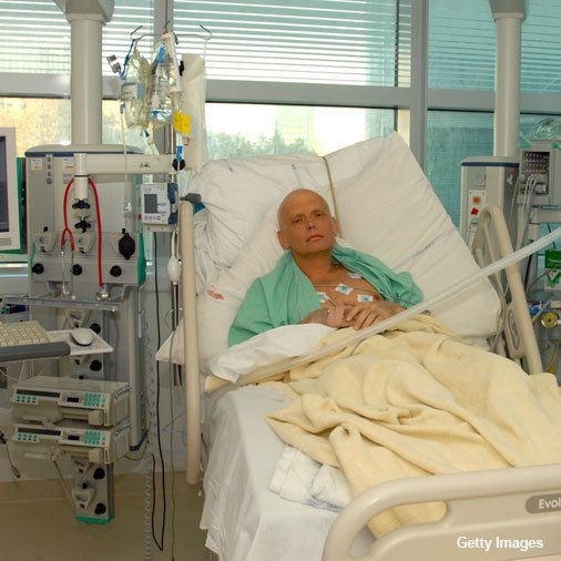 BBCNewsnight's tweet photo. For the full background on murder of Alexander #Litvinenko, watch this by @richardwatson1 https://t.co/oxi6pNnItw https://t.co/pI0ardEg9Q