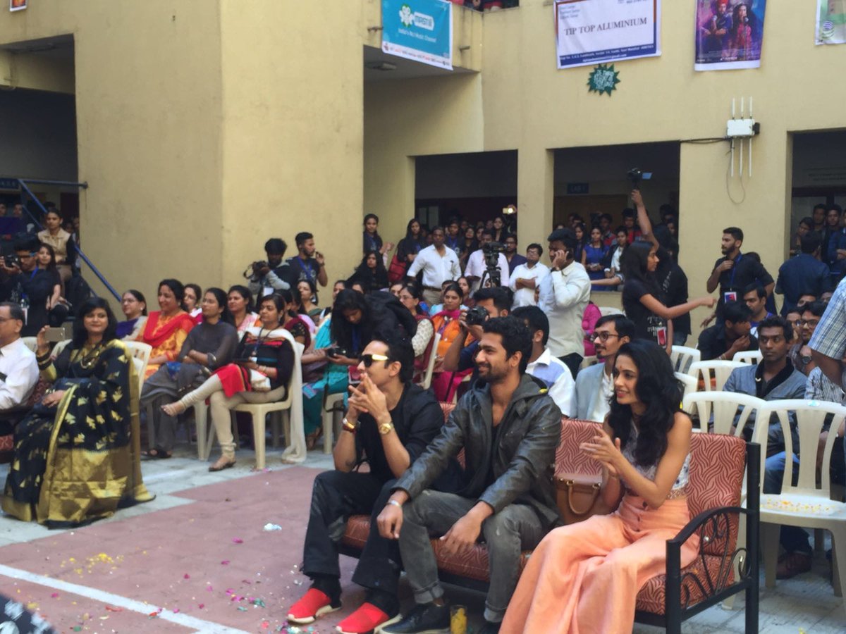 ZubaanTheMovie's tweet photo. Team #Zubaan at #MusicIsMyArt (Niamat Salaamat) song launch today! @Frames_2016 https://t.co/BUZTG0hM4K #WATCHNOW https://t.co/YiYJ434YvV