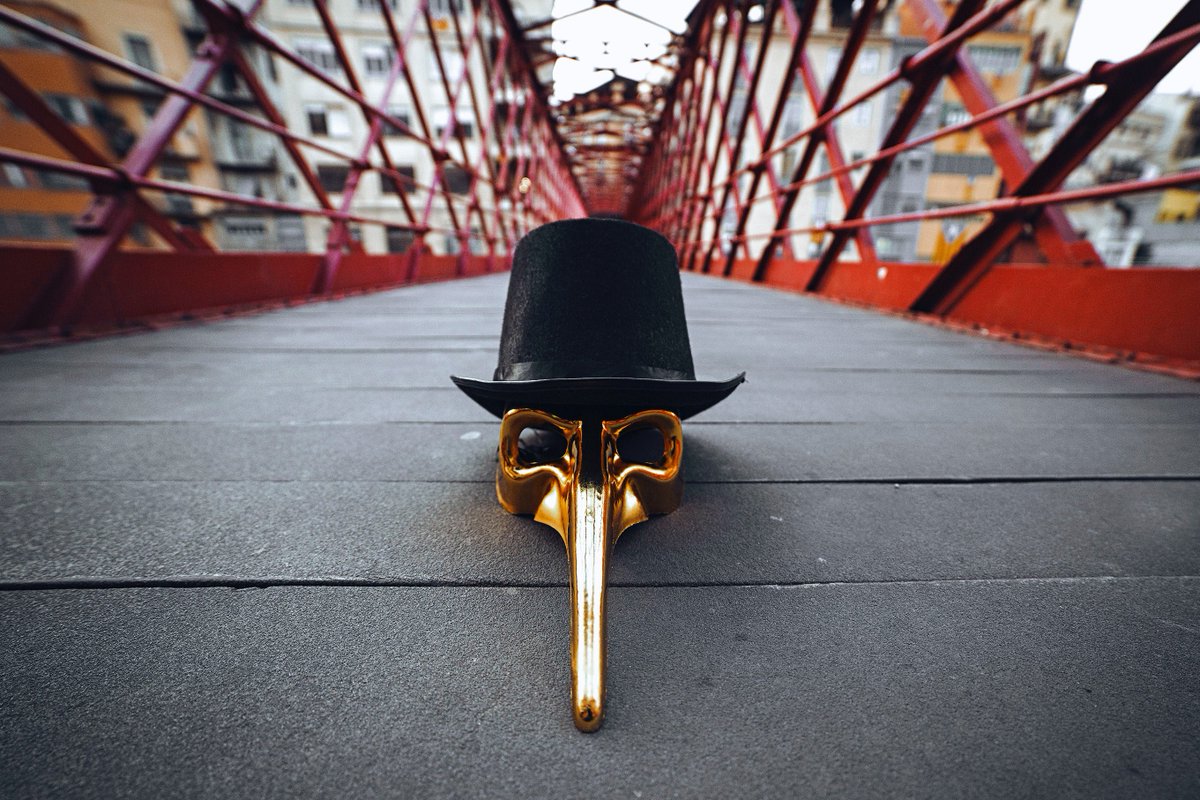 Electrona_music's tweet photo. Bon dia Girona! Un mes per @Claptone_ #claptoneiscoming #20defebrer #santperegalligantsexperience Pic:@sergiespinosa https://t.co/SSfJLB6hnY