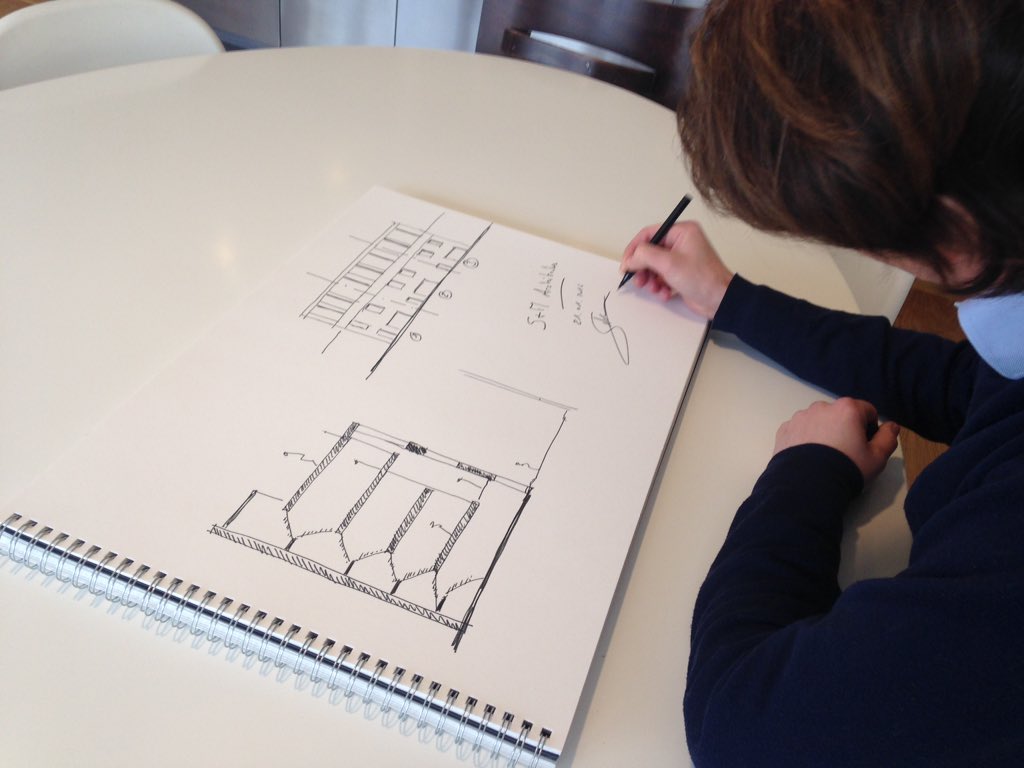 smarchitectes's tweet photo. La signature de l'architecte #architecture #dessin cc @tv7bordeaux https://t.co/rEdTSA8jlF
