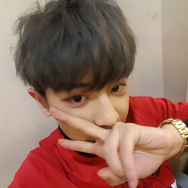 SilverOceanSG's tweet photo. [160121 - Chanyeol's Instagram Update] 

"Chanyeol's encore dyeing starts today!! #WhatIs #YourPreference"

[ㅎㄱ] https://t.co/0SGvNPe2b9