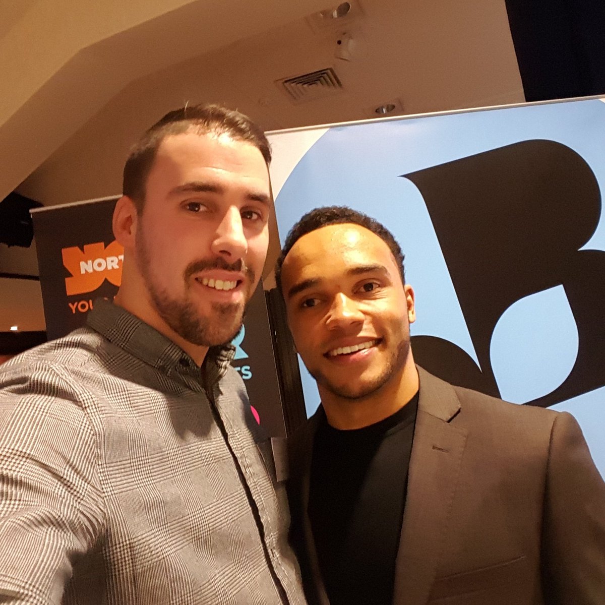 amedcraf's tweet photo. So @AGCCevents breakfast. @nicolashamilton told his #inspiring story. True gent #xeeders #xeedx #amdetails https://t.co/2Q729V9bJR