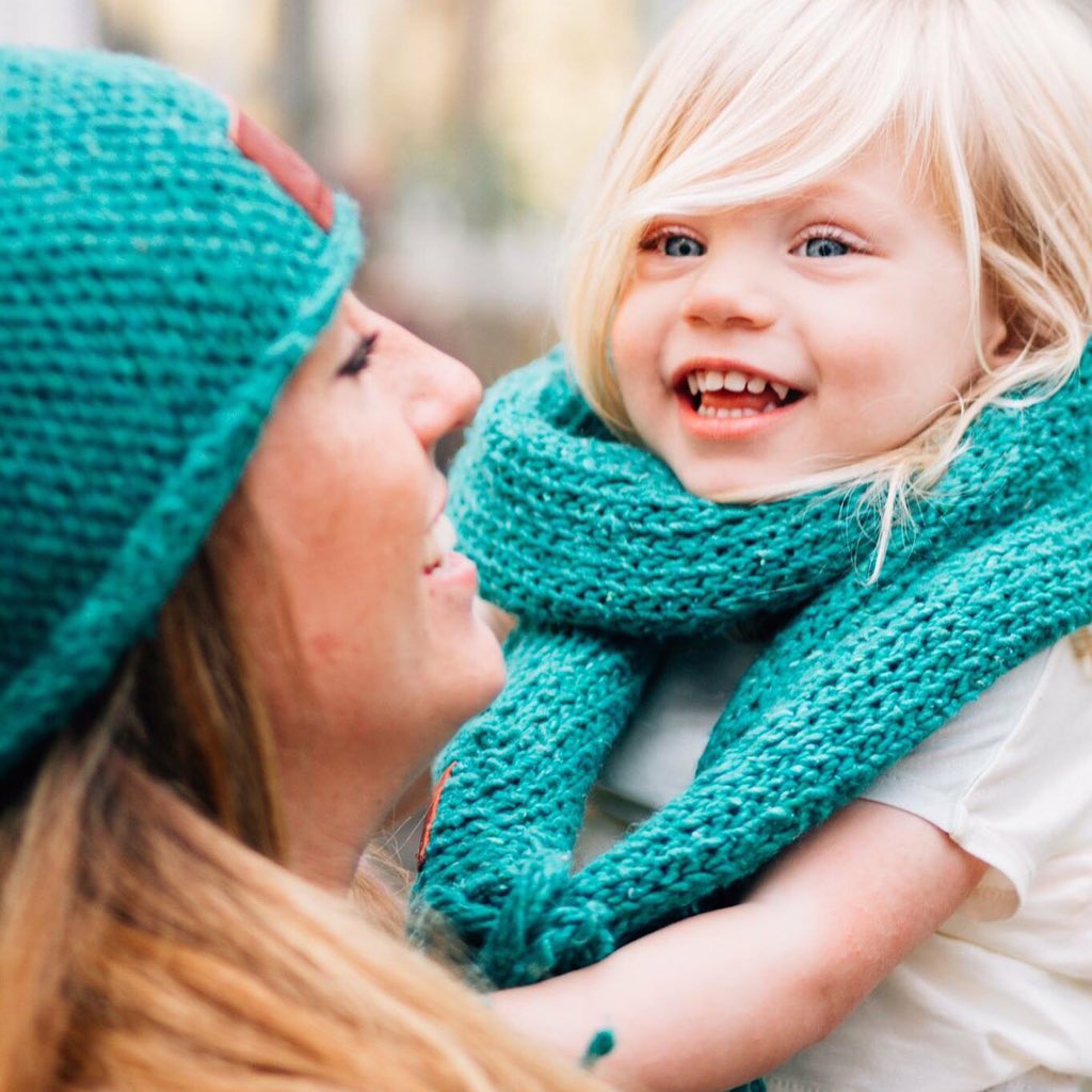 OriginalMocros's tweet photo. Hello winter...
Photo by @Marietmons l Models: Mama @LisadeBas &amp; daughter Lau https://t.co/3LOfey7sDj