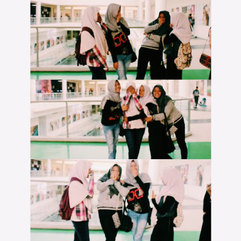 nabilahic's tweet photo. Sahabat♥☺ https://t.co/fUPRUE2MYY