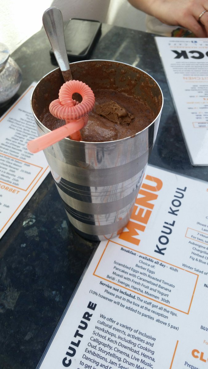 CafeClock's tweet image. Thursday mode. Chocolate almond milkshakes among friends on the rooftop terrace. 

#cafeclock #Marrakech #Fez