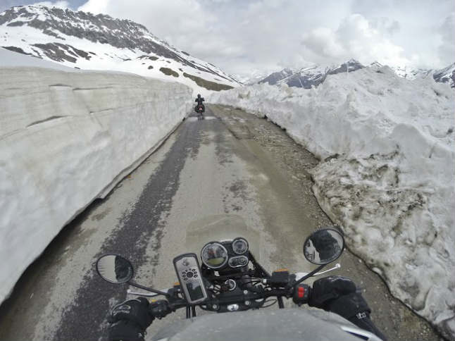 timesofindia's tweet photo. TOI exclusive blog: @royalenfield CEO @sidlal writes on conquering mountains on #himalayan https://t.co/Ui6uEK6pzf https://t.co/v7jutN1JcH