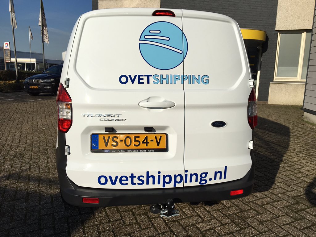 OvetShipping's tweet photo. The new #company #car from @OvetShipping @fordnl @terbergleasing with thanks to local dealer #vanPutten https://t.co/IJlYTr4Pke
