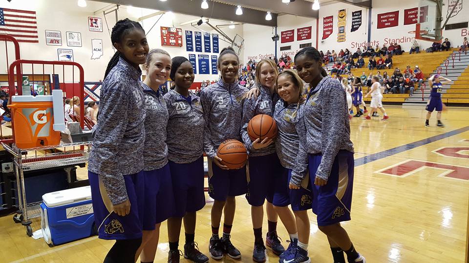 NHBulletin's tweet photo. NHHS Girls BB https://t.co/RiH8MYXzX3
