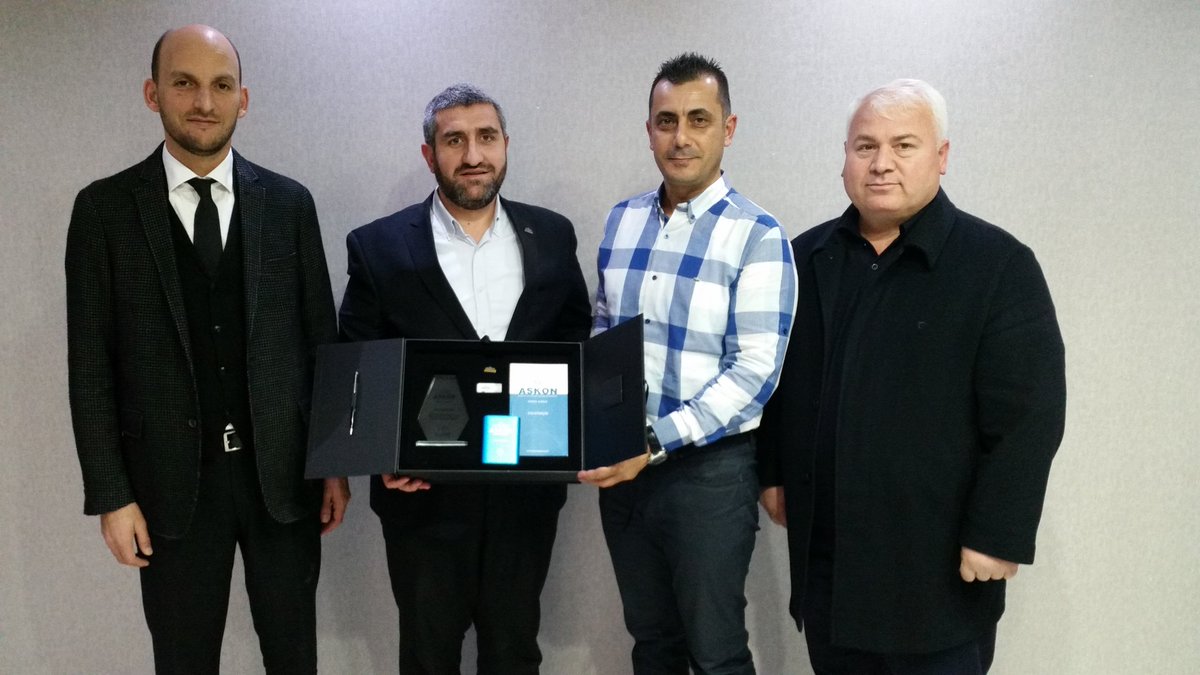 Üyemiz Atak Redüktör - Atilla Yağmur Bey'e üyelik kitini takdim ettik <a href="/recepcaliskan/">Recep ÇALIŞKAN</a> <a href="/imamhiradagi/">İmam Gazali HIRADAĞI</a> @ASKONorgtr