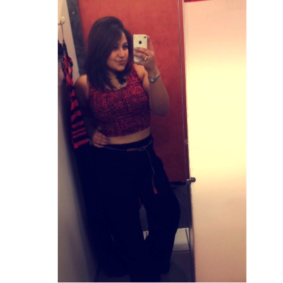 tabitha_love31's tweet photo. @iambeckyg this outfit for your Sa rodeo concert .!!!💁 https://t.co/nAq4IW0lDg
