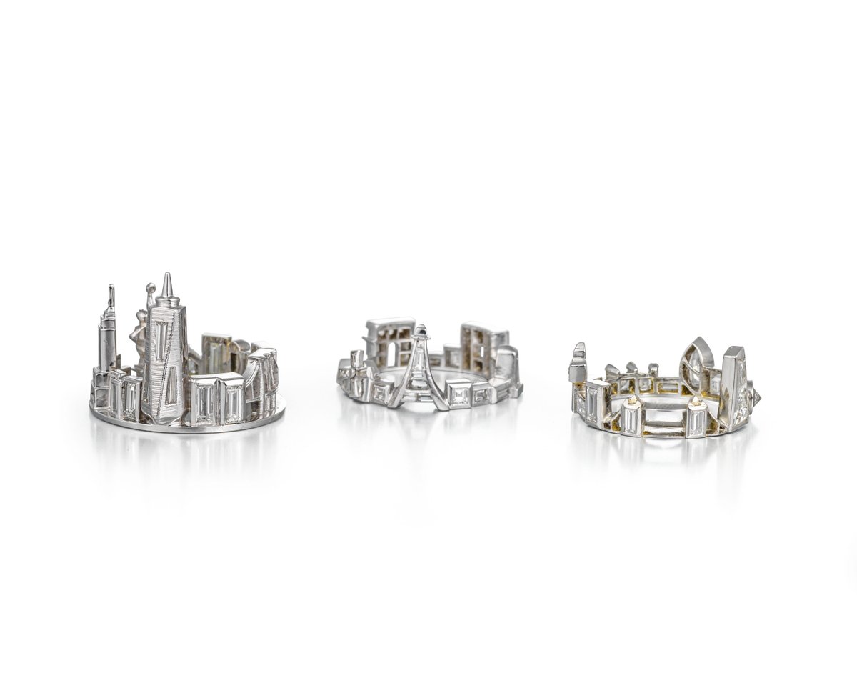 GsmithsCentre's tweet photo. @GCADC awards exhibition @GsmithsCentre from 19 Jan- 8 March featuring award winning pieces https://t.co/3v0vr7fhZP https://t.co/BddztbrgtD