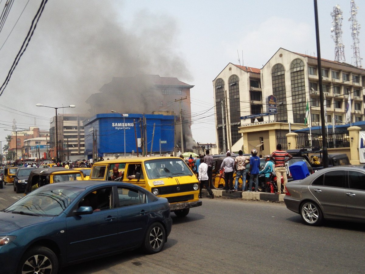 Gidi_Traffic's tweet image. #PHOTO “@Iamtugar: @Gidi_Traffic #allenfire #GIDITRAFFIC https://t.co/yOS3HlN95y”
