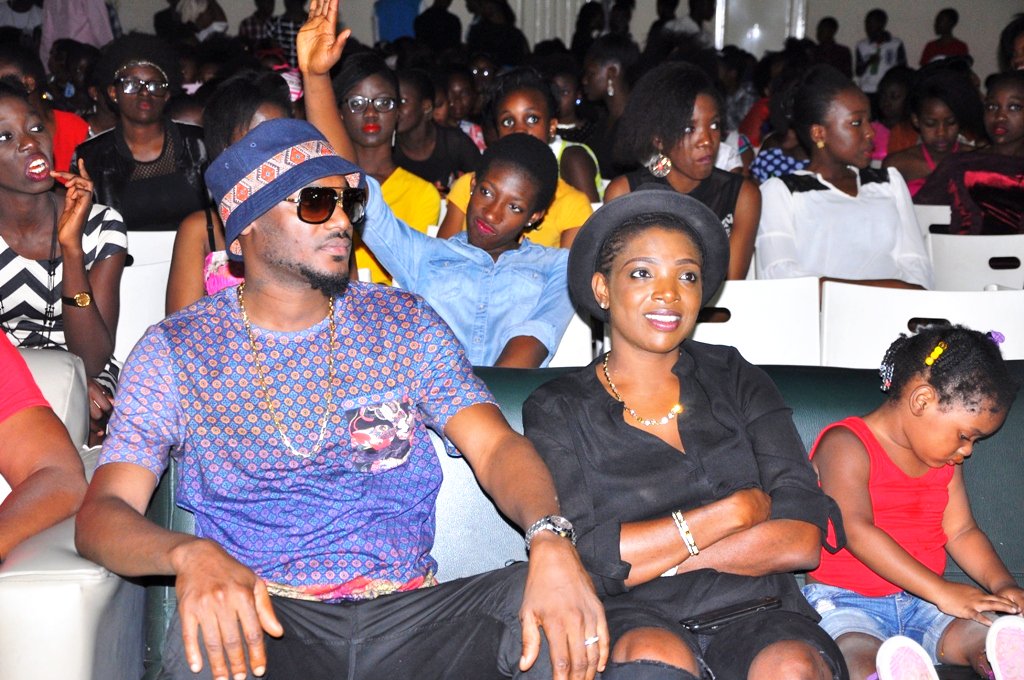 CherryfieldAbj's tweet photo. @2faceofficial_  live in @CherryfieldAbj #SnowBall2015. To see more pictures click here https://t.co/UE7BWyTrjm https://t.co/To6Dh8ydCX