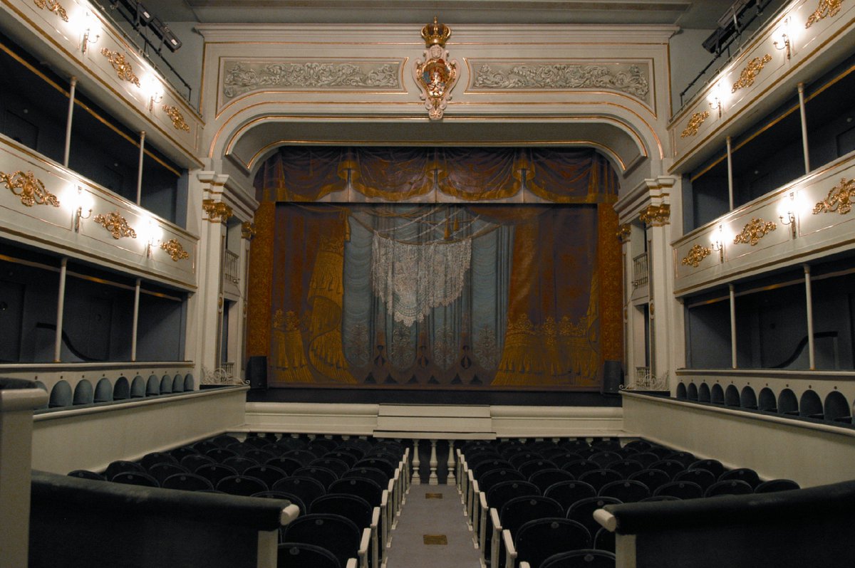 Reincorporación de Rosario Martín-Crespo en el Real Coliseo Carlos III graficasmadrid.cnt.es/reincorporacio…
