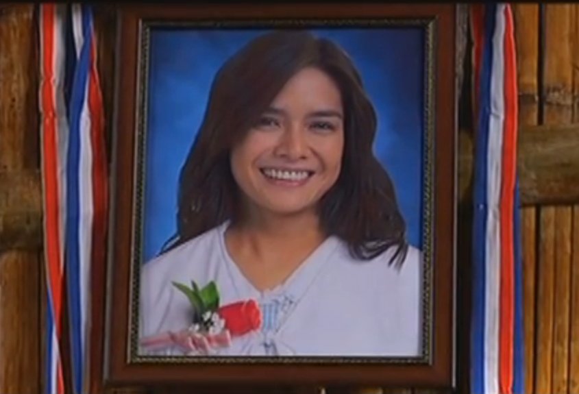 FCcaptures's tweet photo. First honorable mention sa Elementary, Salutatorian sa Highschool, BS Nursing Cumlaude sa college. #BMLPhilPinang https://t.co/MGAqxLmQ1V