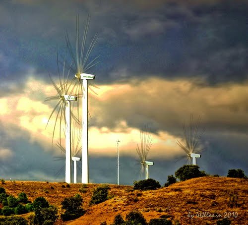 alternativaver1's tweet photo. foto del día: hermosa foto de un parque eólico en Zamora, España! https://t.co/R0eqBAuNQE