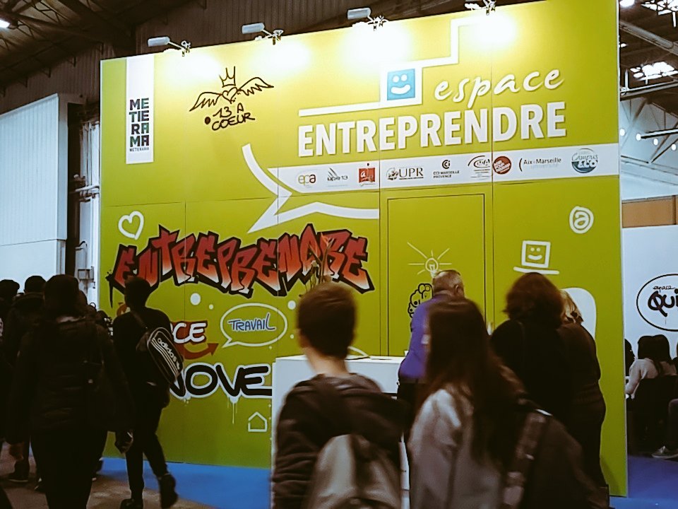 UPE13_'s tweet photo. @UPE13_ au salon @Metierama13 à l'espace #entreprendre #quizz https://t.co/5JWaZKj2z2