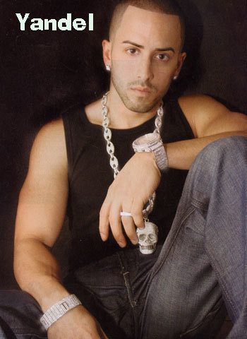 oktvlatino's tweet photo. Now playing: #HableDeTi @Llandel_Malave by Yandel #Reggaeton at https://t.co/HTS1zuml8e https://t.co/PdqrTDxgFS