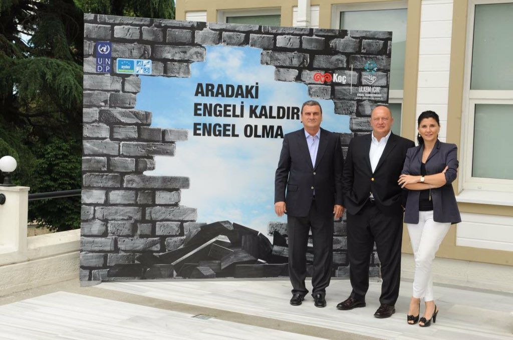 Vefat ve Başsağlığı | Mustafa V. Koç'u Kaybettik

m.facebook.com/photo.php?fbid…