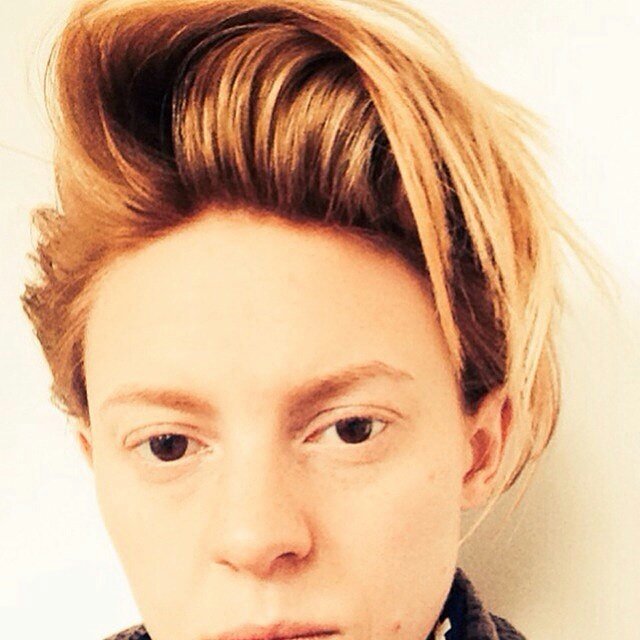LOVELAROUXMUSIC's tweet photo. @larouxofficial 
When you put make up queens to rest #RealBeauty https://t.co/kT64MMRvoC
